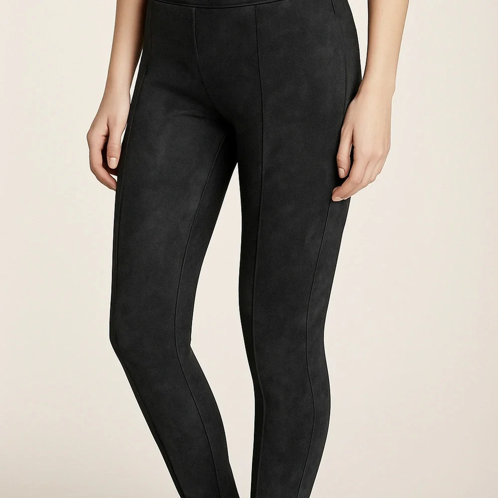 NWT Andrew Marc Faux Suede Pull-On Pants – Size Small – Super Soft Black Stretch - Picture 2 of 2